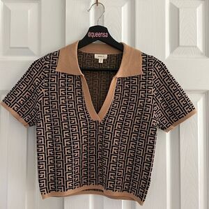 Brown & Tan Color Block Knit V- Neck top